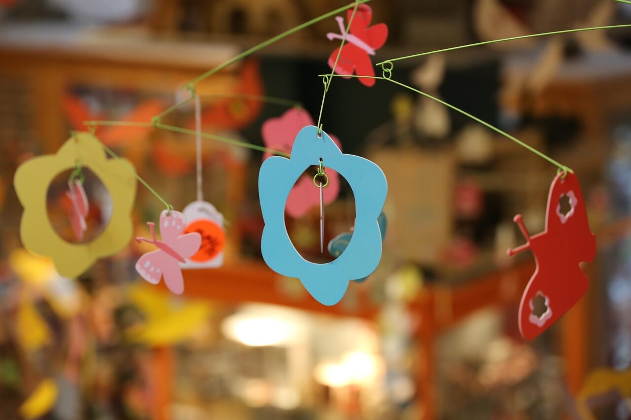 crib-mobile-2654734_1280